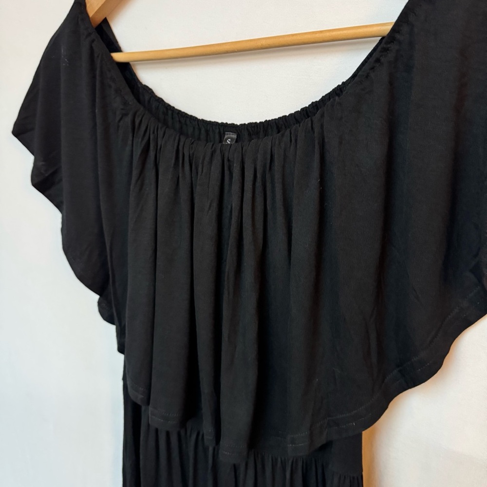 Amazon Elegant Black Maxi Dress
